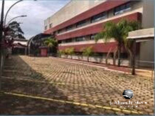 #244 - Prédio comercial para Locação em Santana de Parnaíba - SP